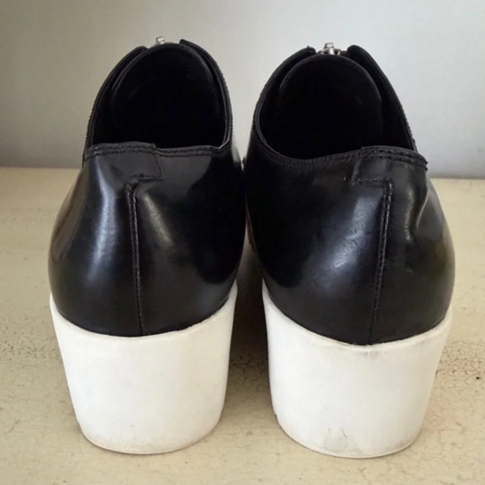 Opening Ceremony Women Sz 39 Black White Platform Zip Slip-On‎ Sneaker Shoes